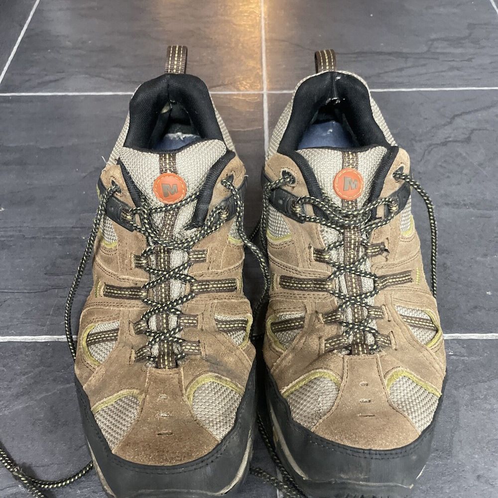 MERRELL Yokota Trail Dark Earth Waterproof Hiking Shoes Men’s Size 11.5